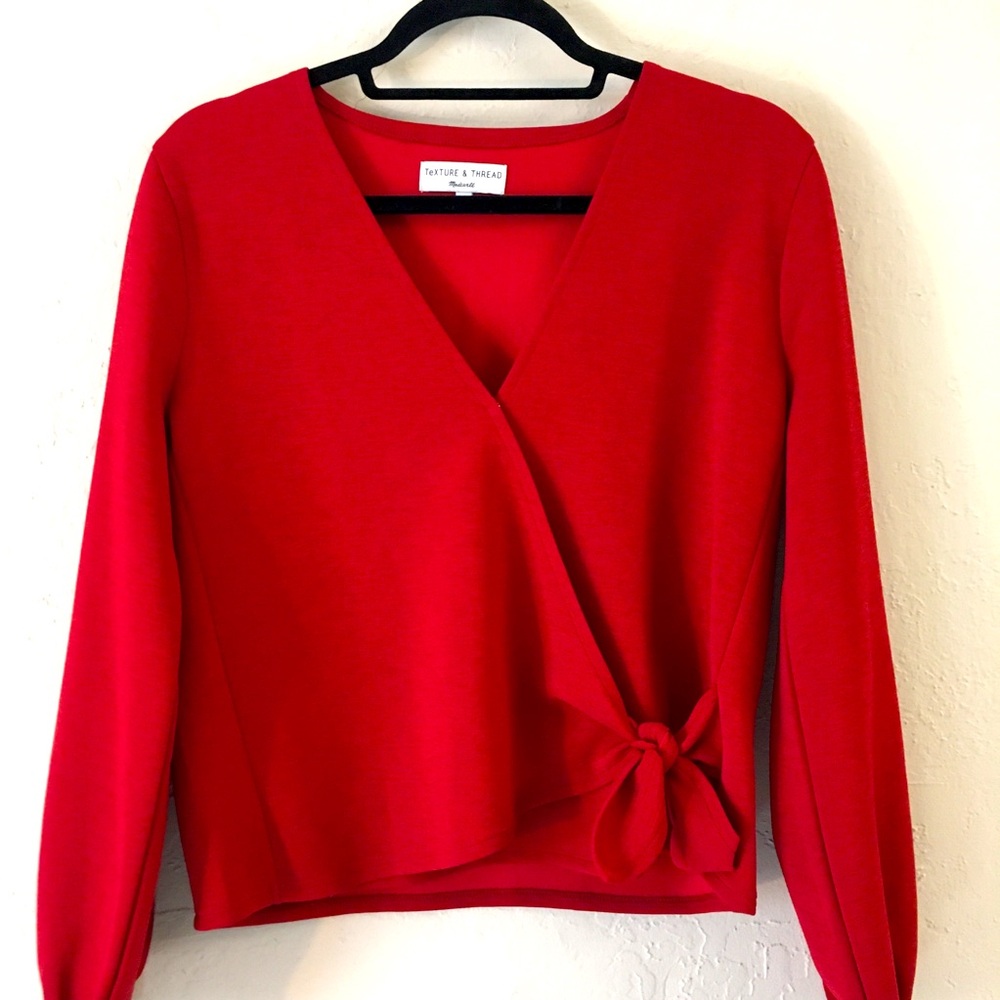 Madewell Texture & Thread Faux Wrap Blouse Medium Red V-neck Stretch